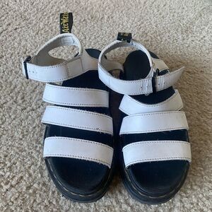 ❌SOLD❌Dr Martens Blaire Hydro white sandals size 8